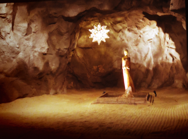 tunnel statue 2.png