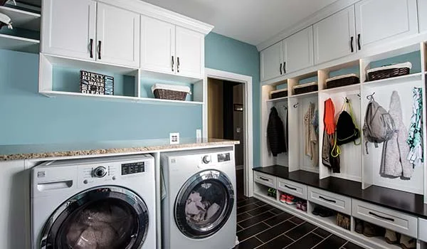 Laundry & Entry