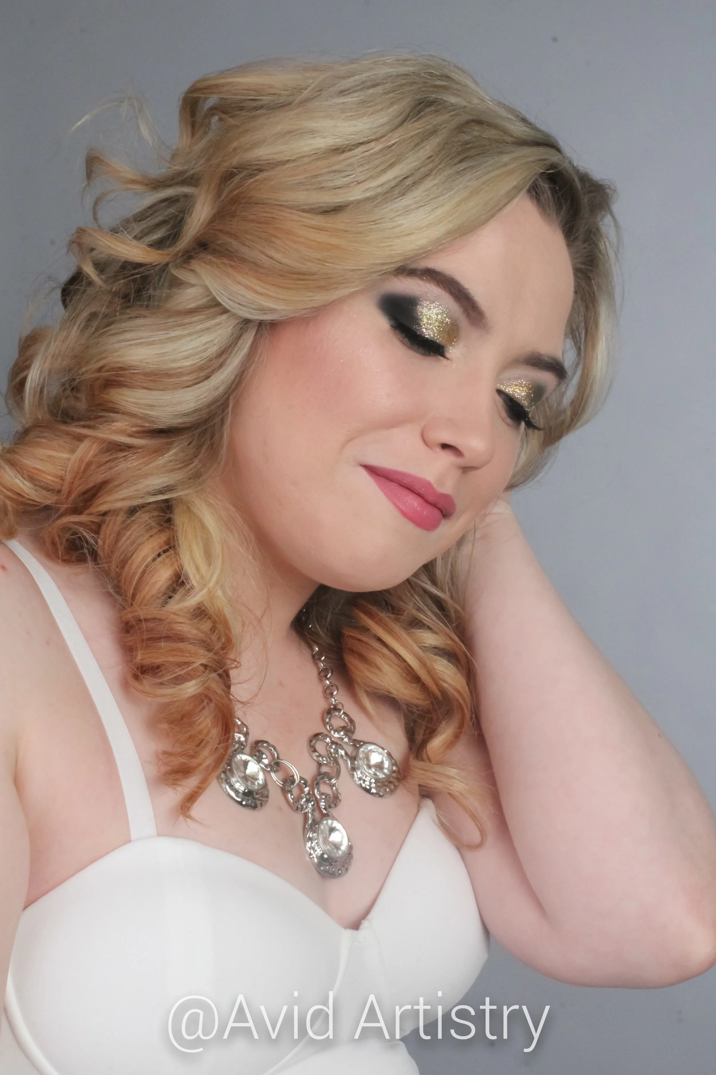 TIFFANYPORTRAITSLOGO-8.jpg