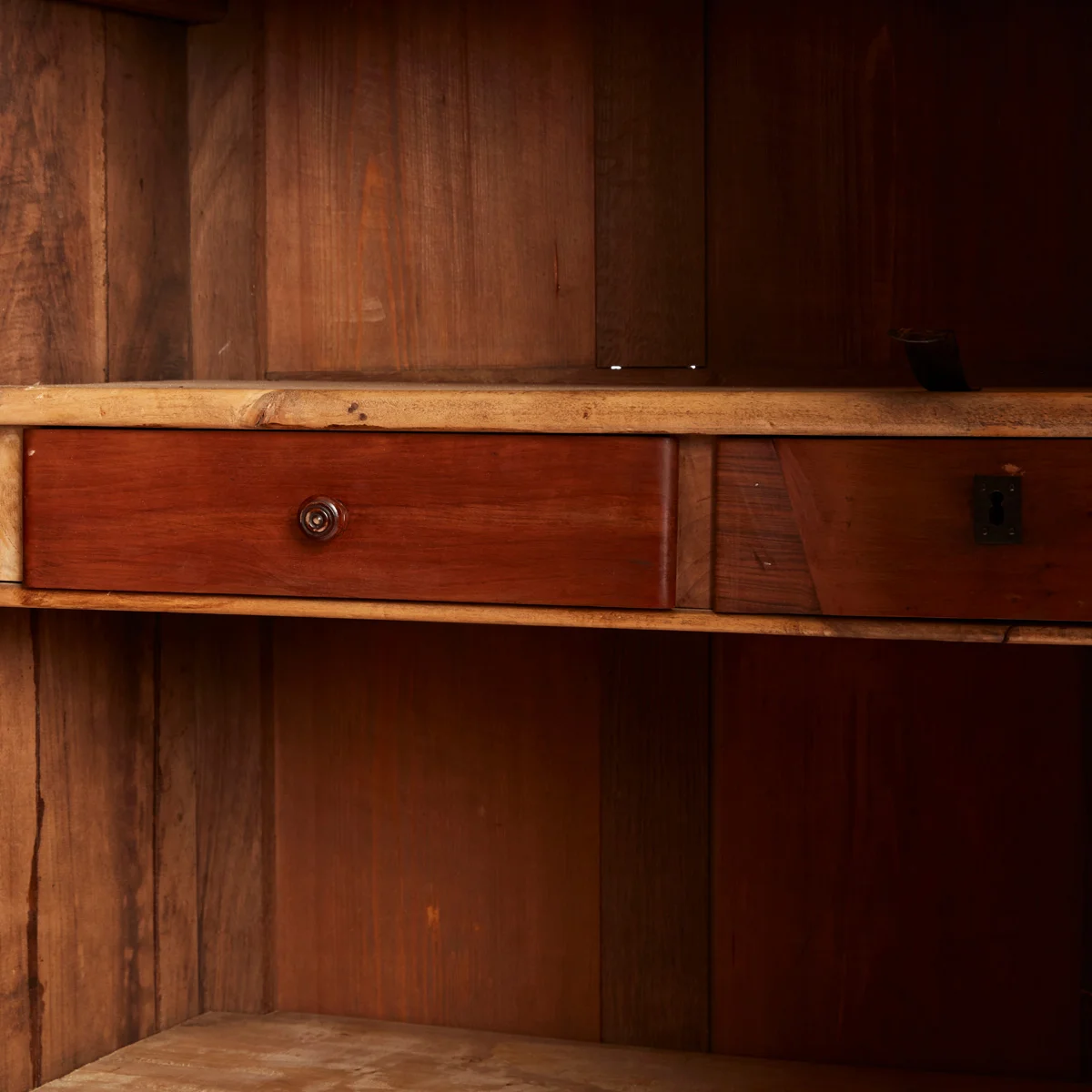 Wardrobe_64_029.jpg