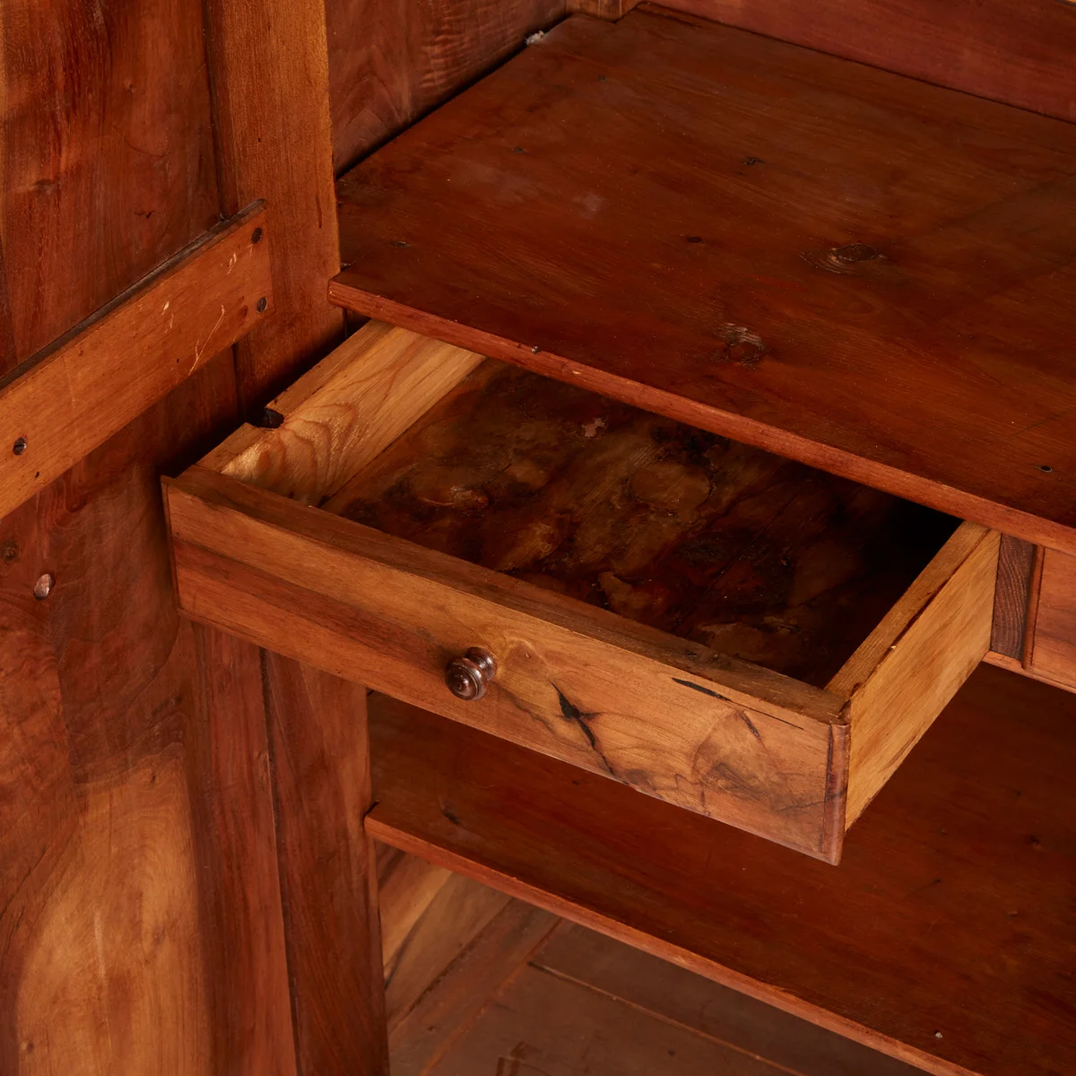 Wardrobe_65_021.jpg