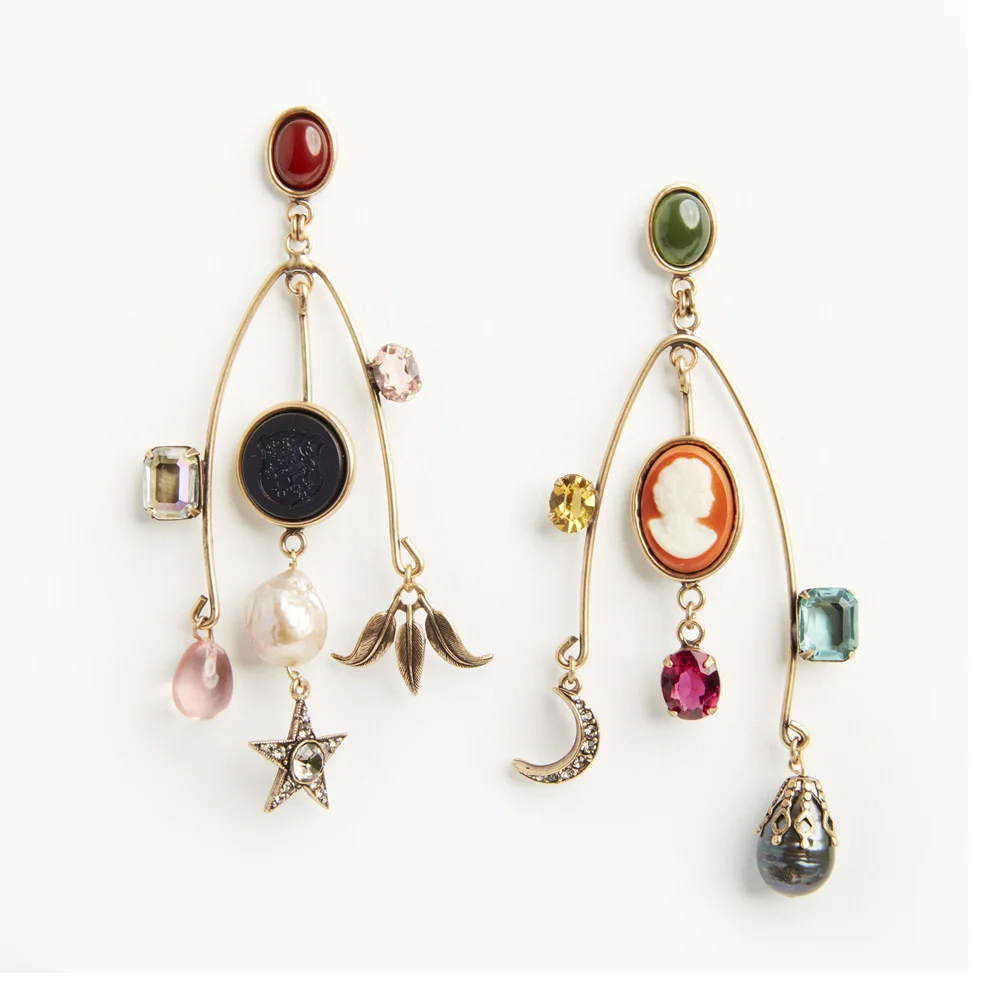 fallen-aristocrat-chandelier-earrings.jpg