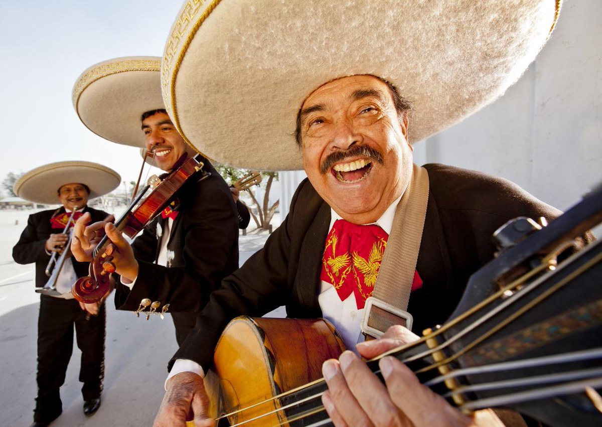 Mariachi Tour