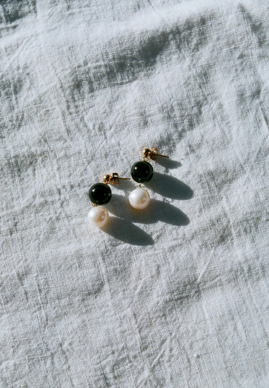 pearl and onyx drop earrings 1.jpg