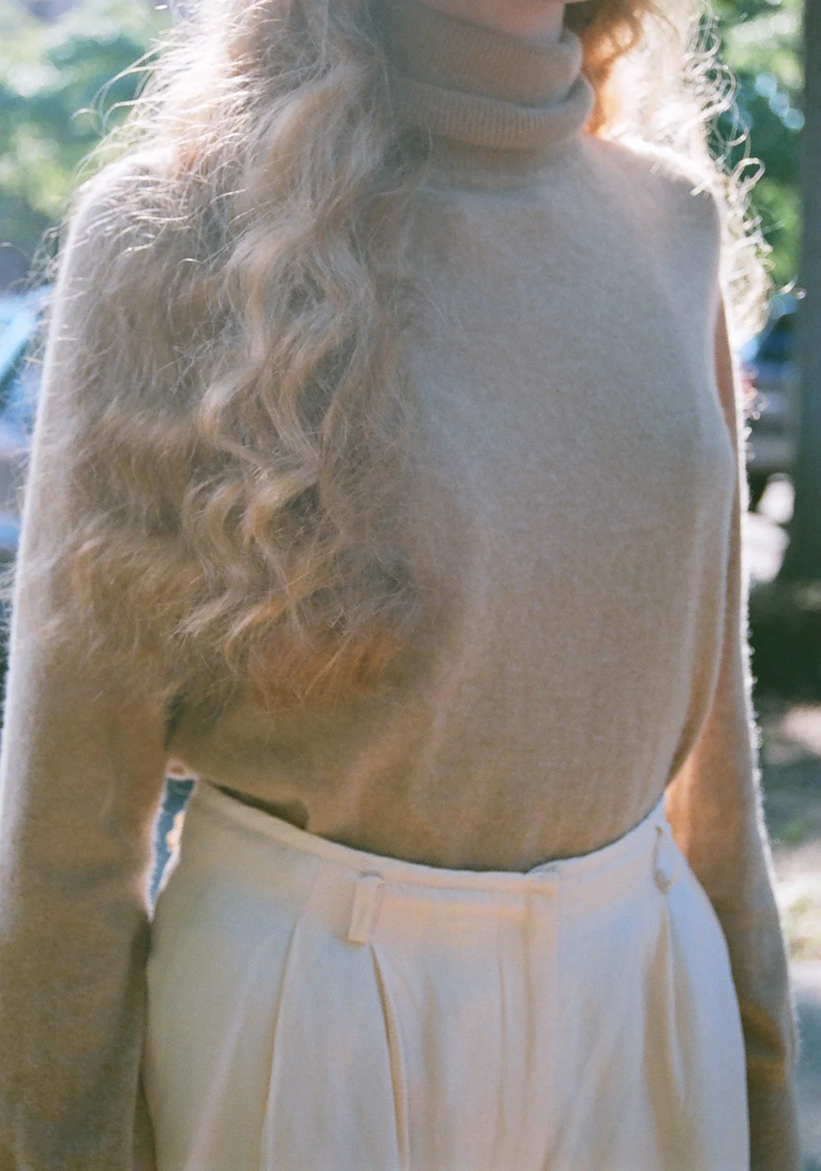 turtleneck cashmere 1.jpg