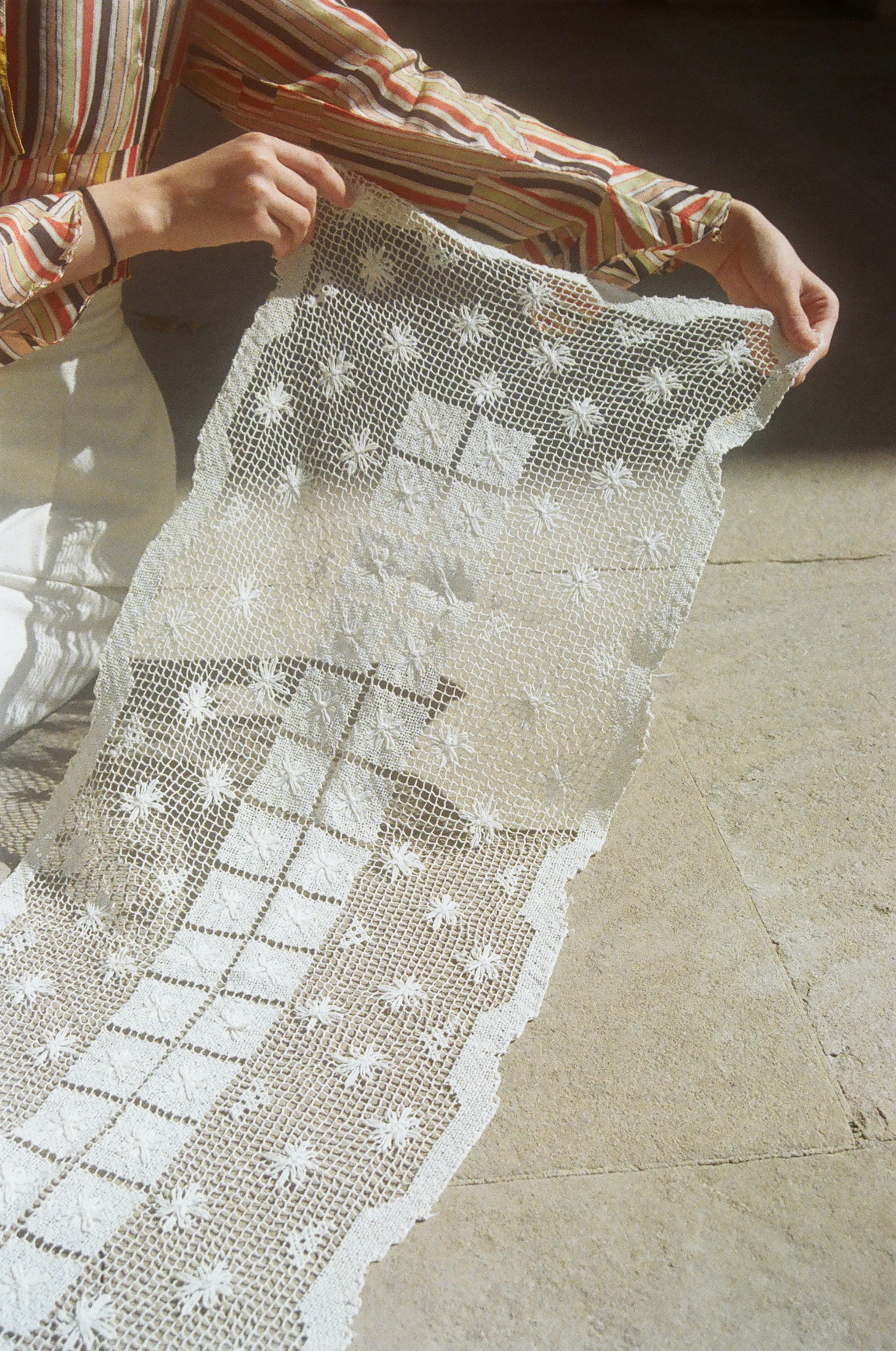 table runner .jpg