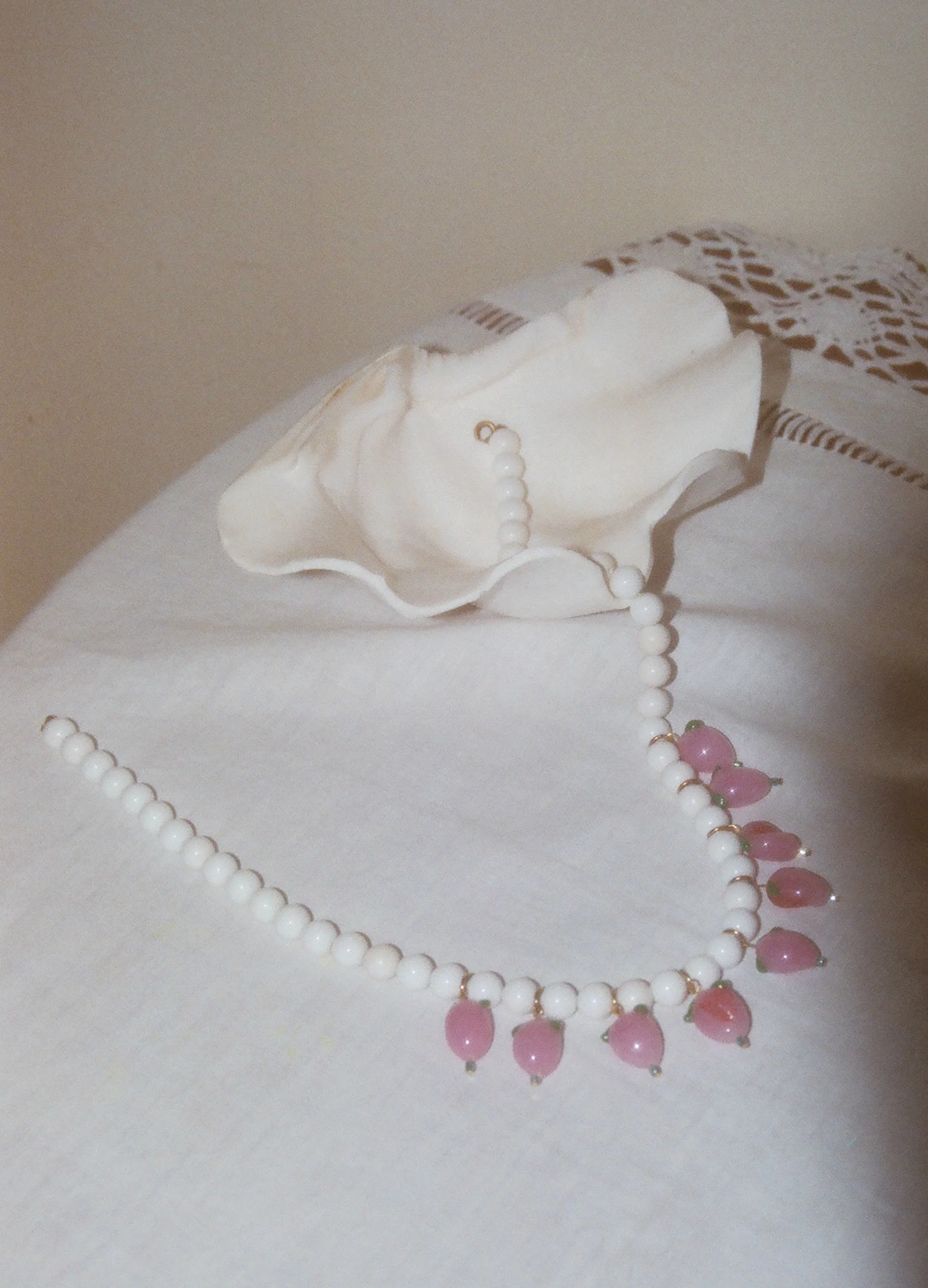 berry glass necklace 9.jpg
