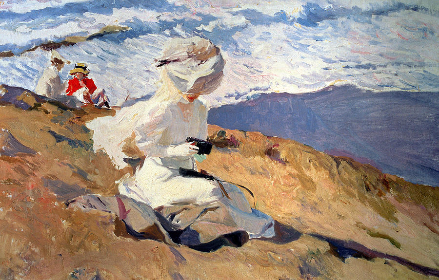 the-beach-at-biarritz-joaquin-sorolla.jpg