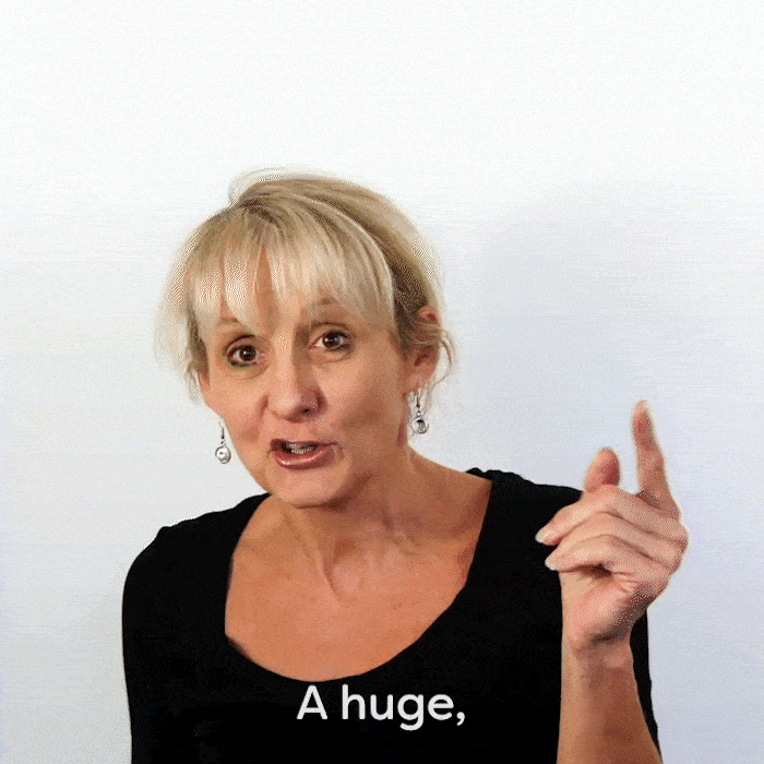 Painting_Studio_2-min.gif