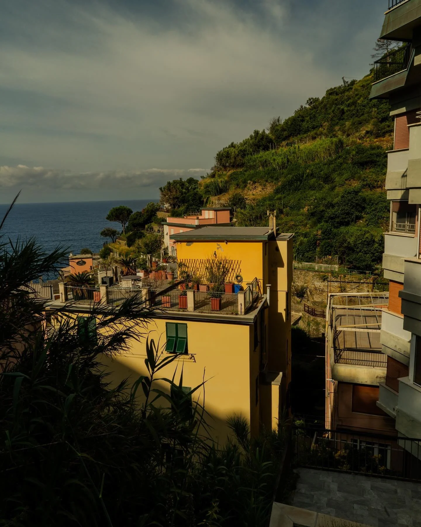 📍Riomaggiore, Italy
.
.
.
.
.
.
.
.
.
.
.
.
#italy #travel #riomaggiore #riomaggiore5terre #honeymoon #travelphotography #travelitaly #adventurewedding #sony #sonyalpha #sonyphotography
