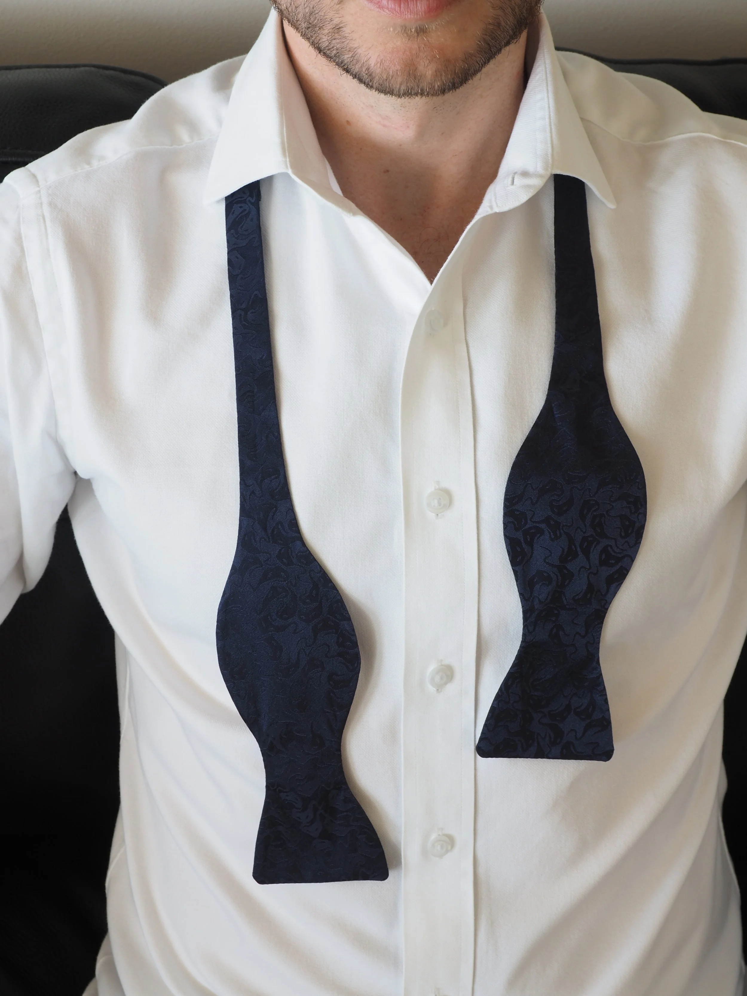 Pattern formal bow tie