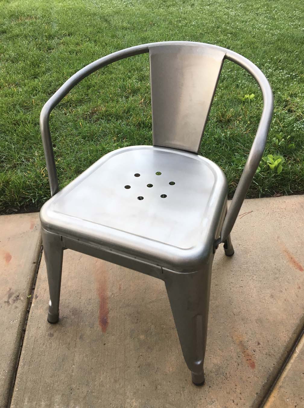 Kids Chair.jpg