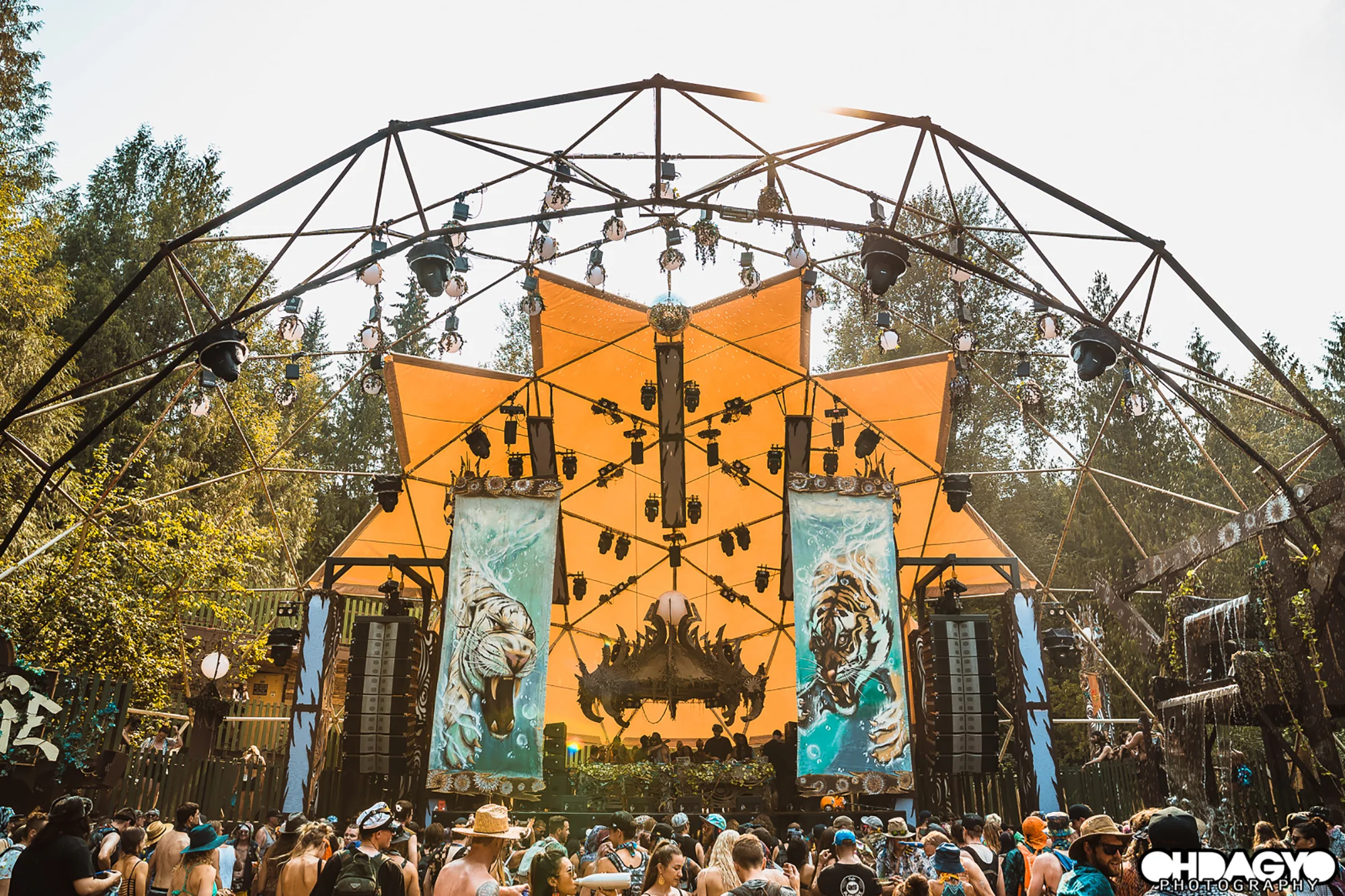The Village stage ( Credit: Oh-Dag-Yo )