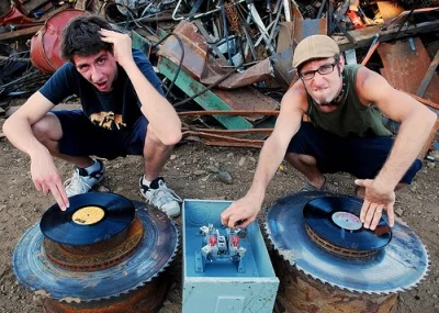 The Stickypod Connection featuring a short-haired Stickybuds (left) and Jason (right) in the mid-2000s.