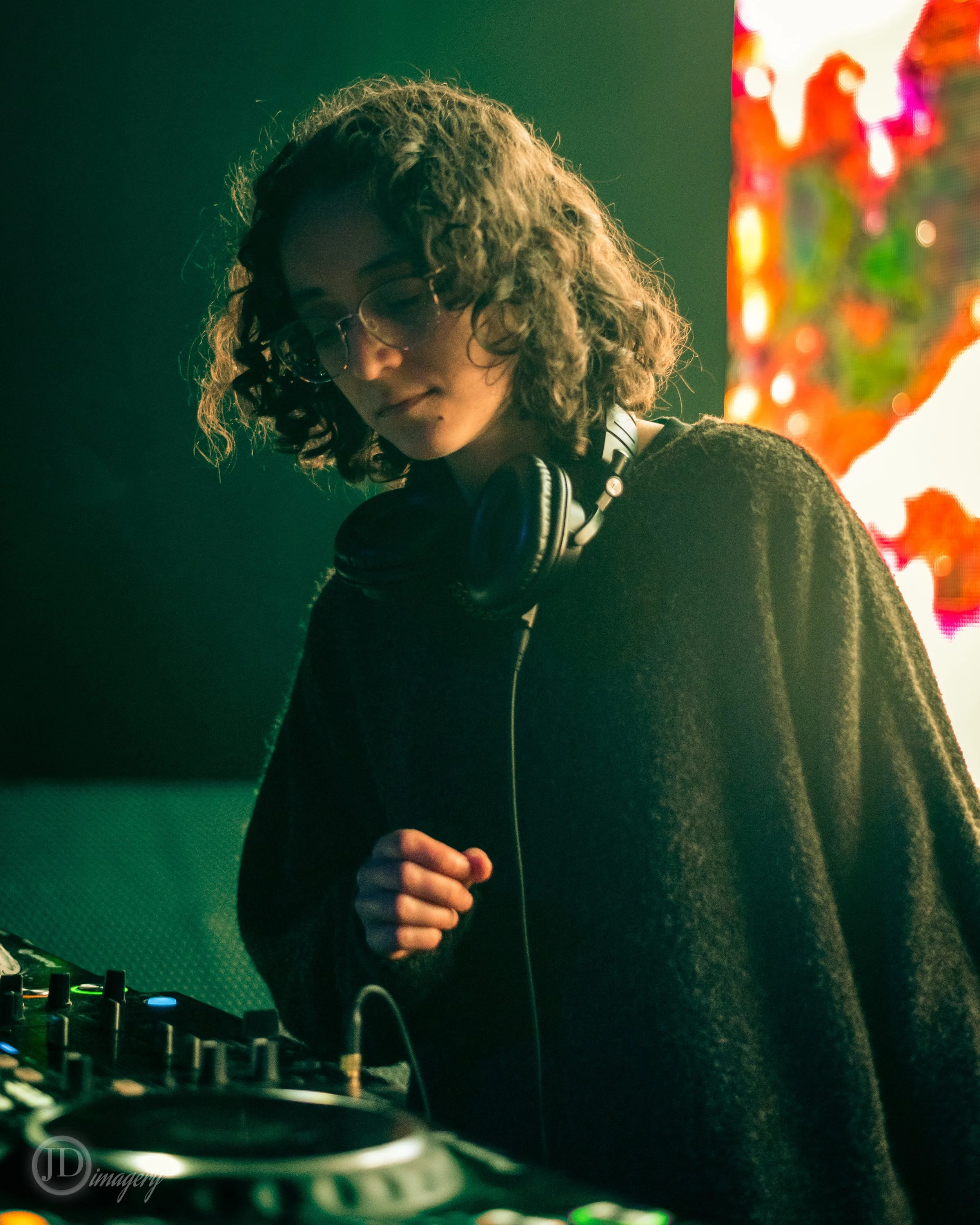 Getting tangled up with Entangled Mind