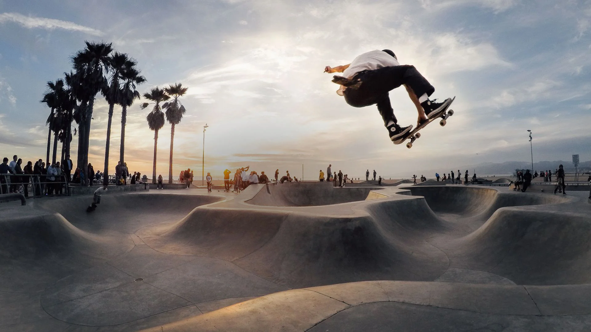 go-pro-air-venice-skatepark-1455094804521-1v2.jpg