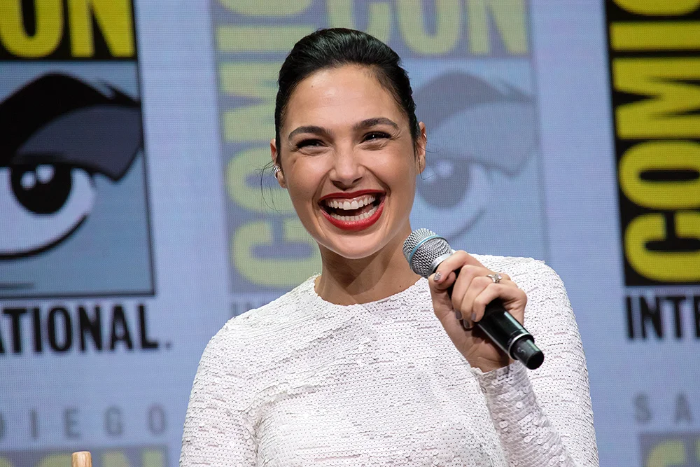 2U7A4022_galgadot-sm.jpg