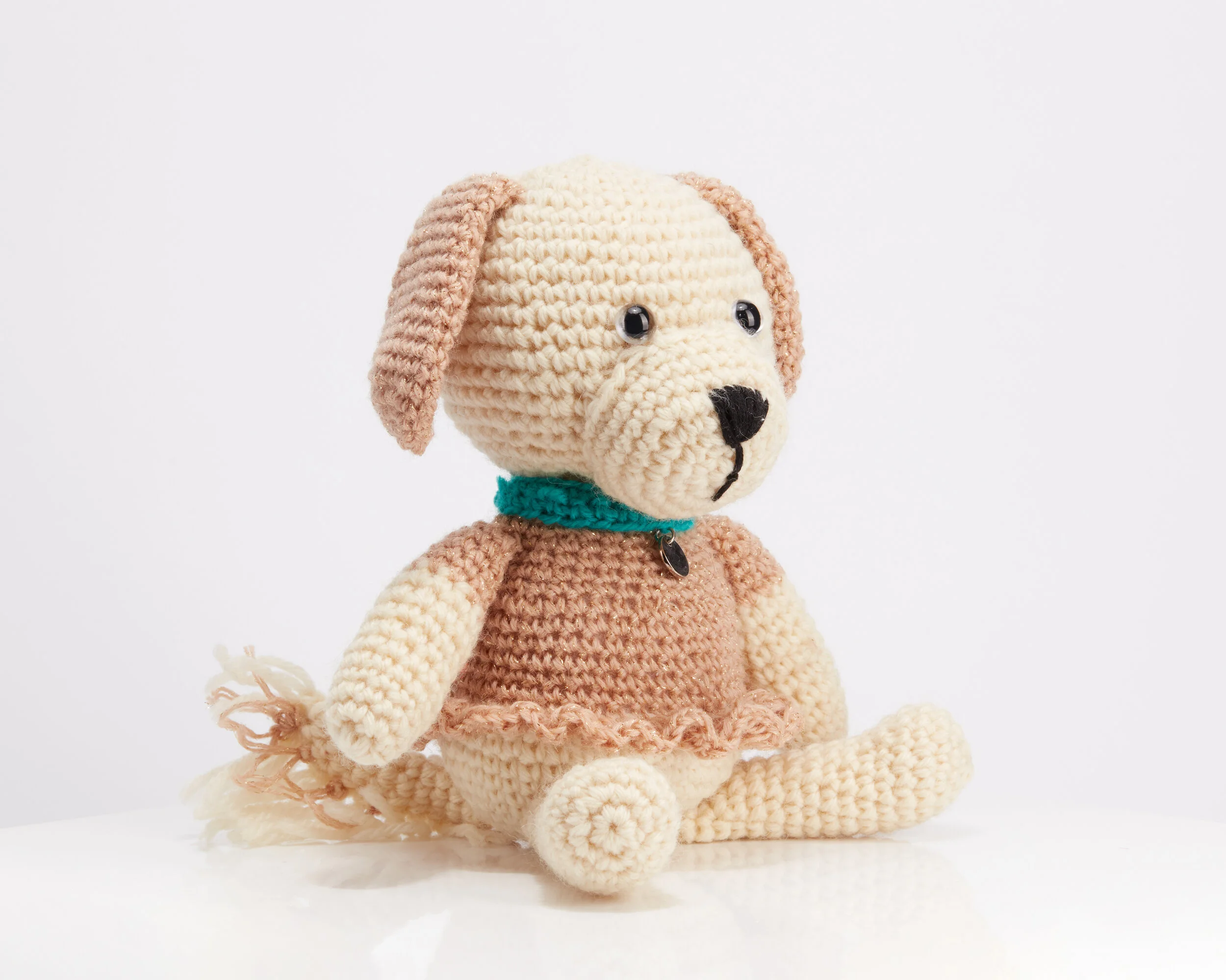 Amigurumi Dog Golden.jpg