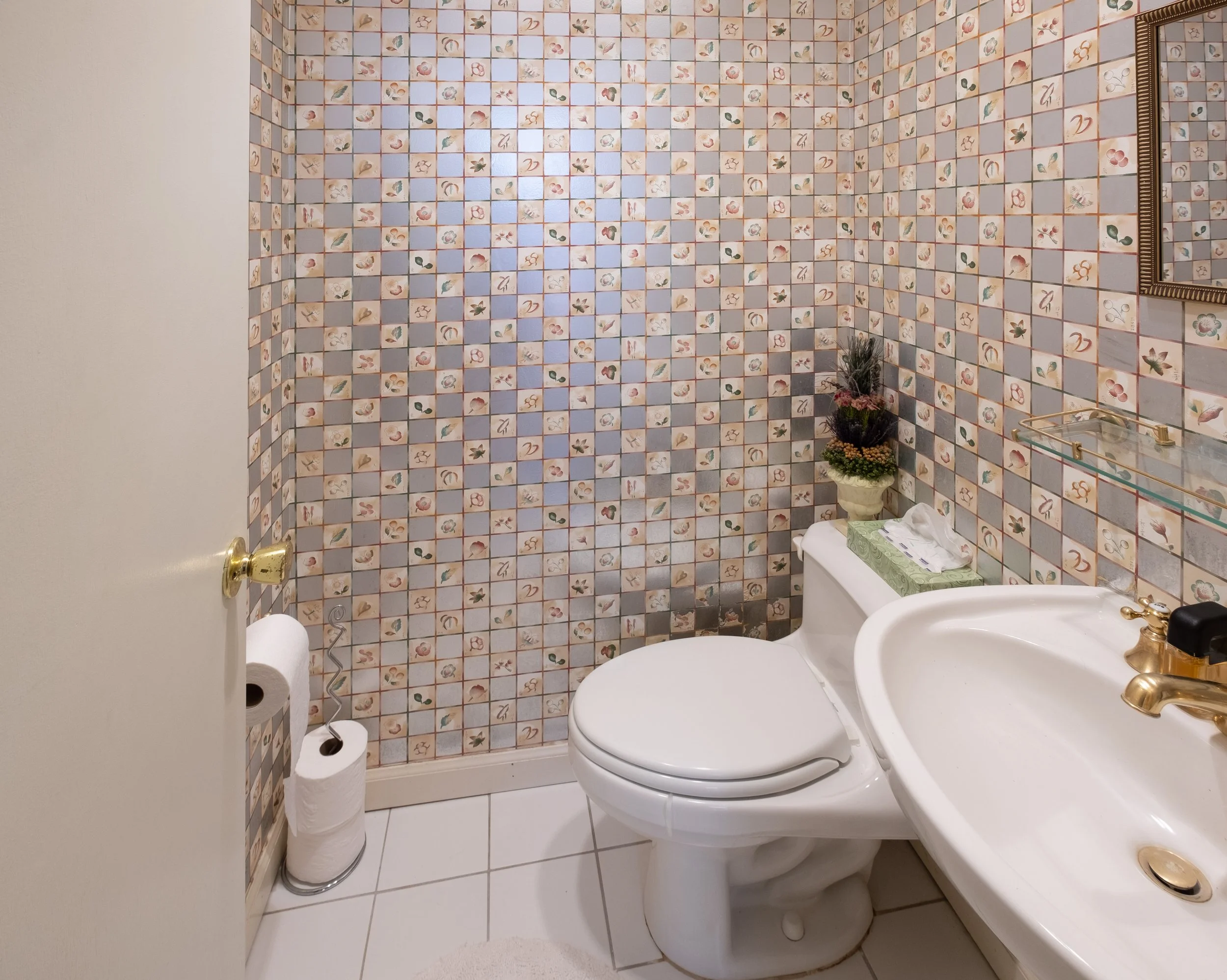 27-HalfBath-2620.jpg