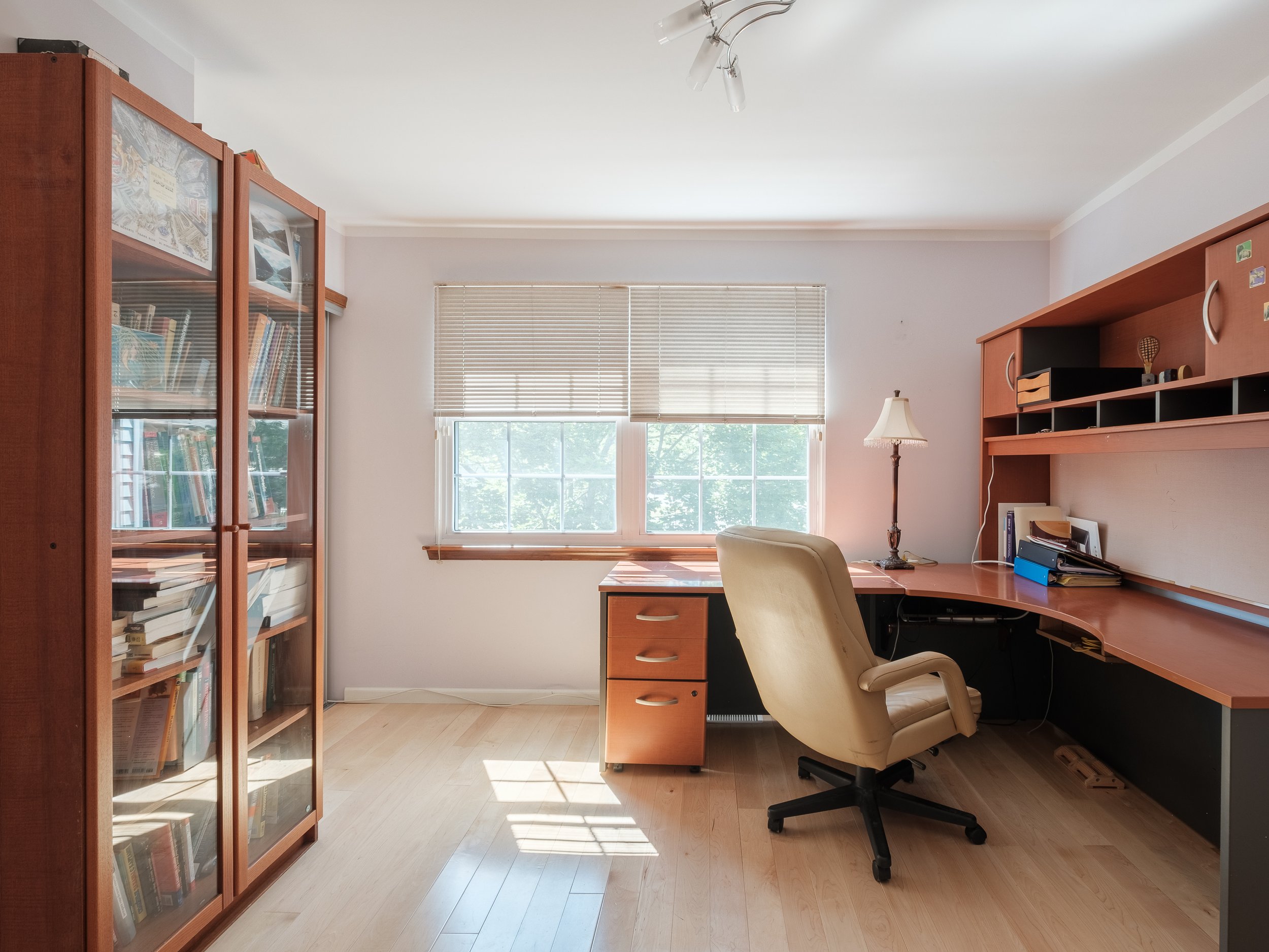 17-Office.jpg