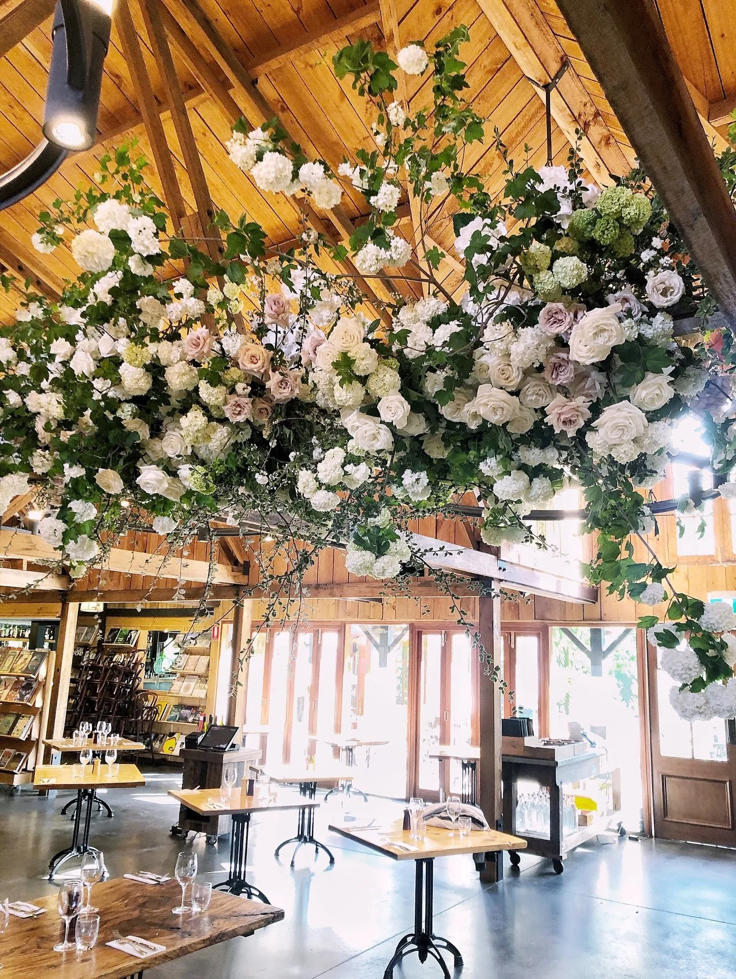 Divine spring flower cloud floating in the rafters @bendooleyestate