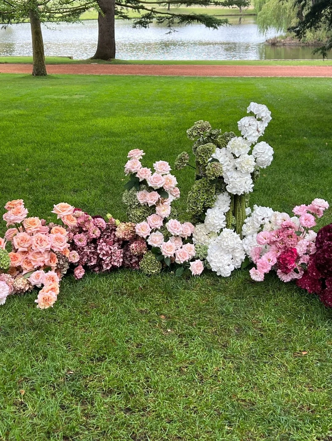 Late summer ceremony installation created in our favourite gardens @bendooleyestate