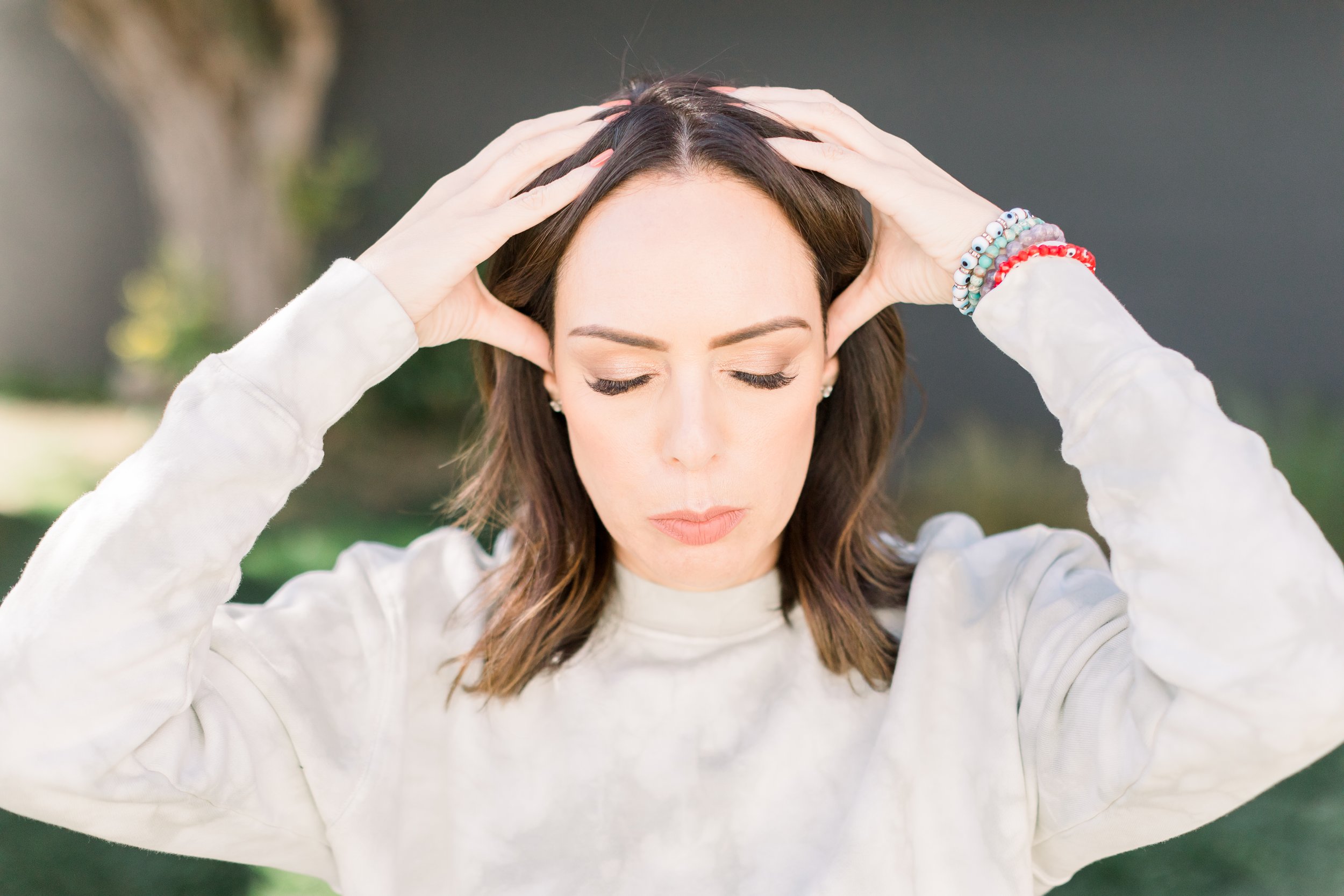 Smoothing Out The Rough Edges: 4 Tips to Stay Grounded in Your Emotions