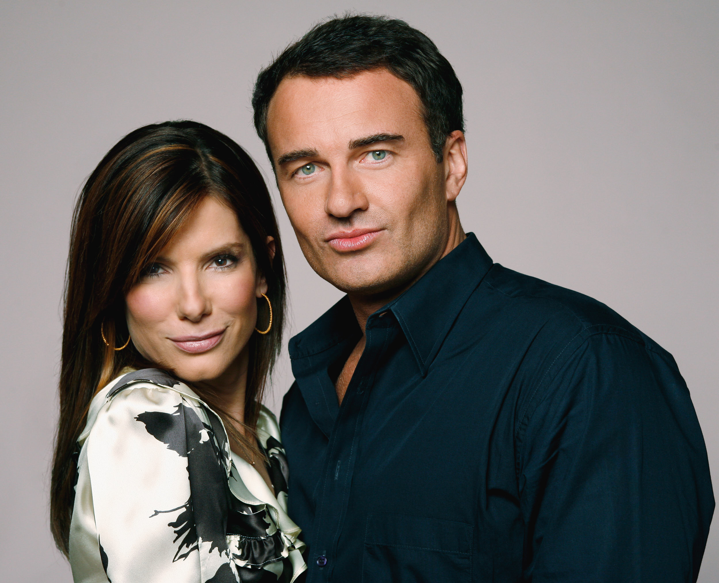 Sandra Bullock & Julian McMahon