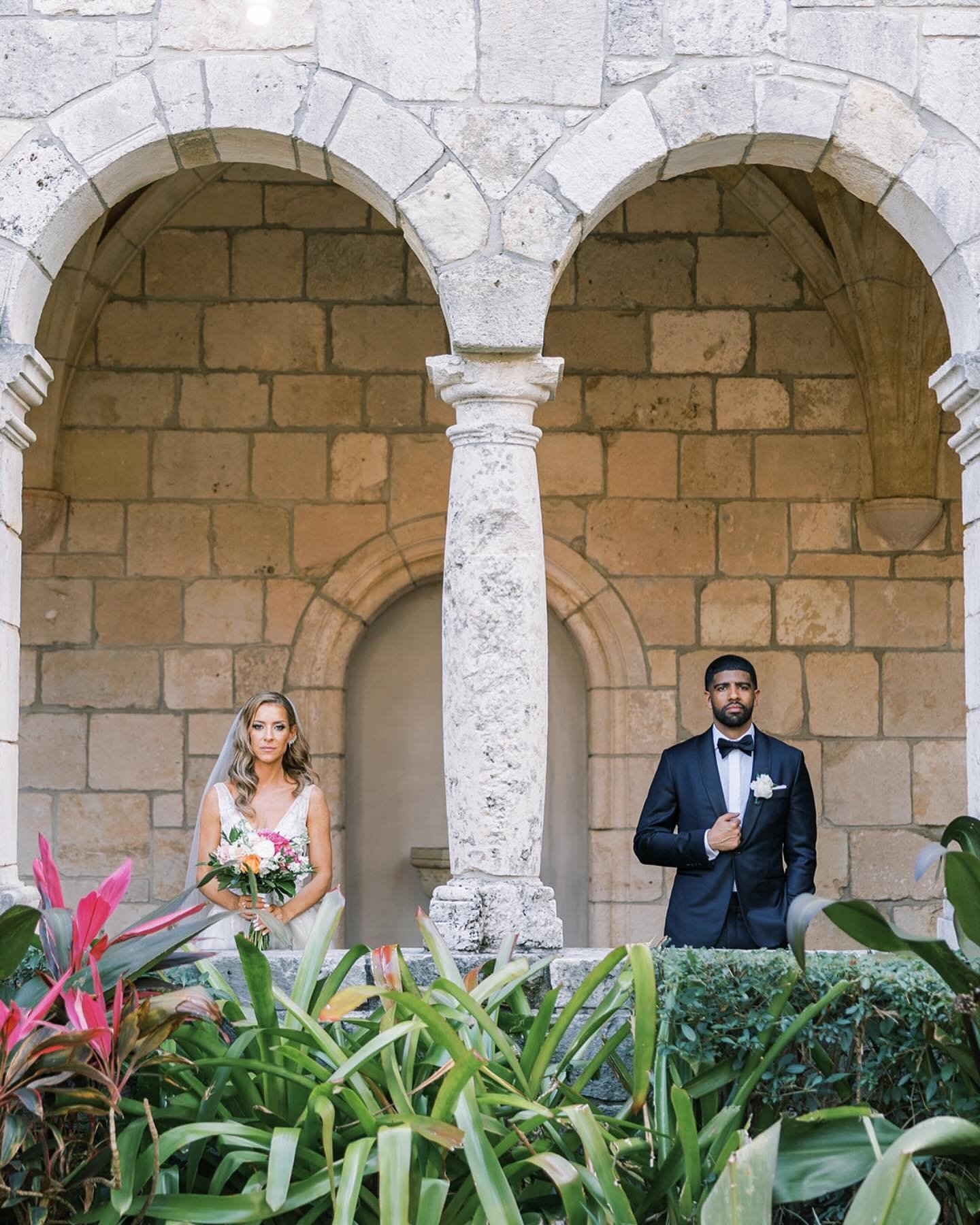 Perfectly framed ❤️

#MiamiLuxuryWedding #MiamiWeddingVenues #VizcayaWeddings #BiltmoreMiamiWeddings #MiamiWeddingPhotographer #FloridaLuxuryWeddings #ElegantWeddingDay #FineArtWeddingPhotography #LuxuryWeddingVibes #ancientspanishmonastery 
#Editori