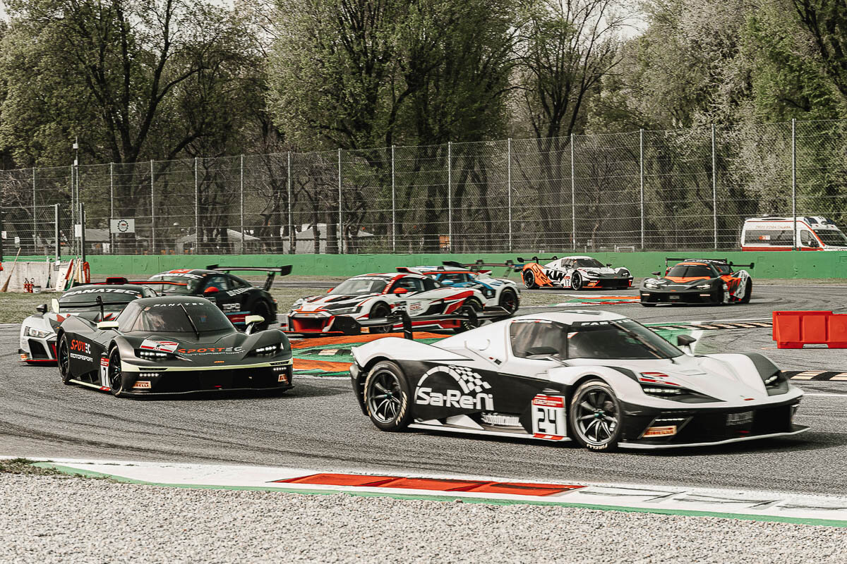 GT2 European Series 2021 Monza 02.jpg