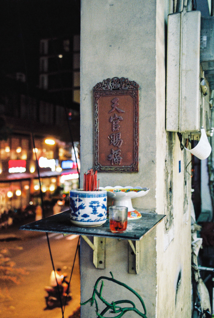 ELLS_WAKE_STREETS_AND_MARKETS_THAILAND_VIETNAM_ (60).png