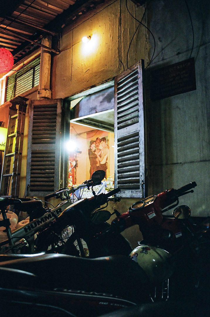 ELLS_WAKE_STREETS_AND_MARKETS_THAILAND_VIETNAM_ (94).png