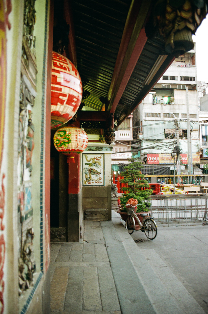 ELLS_WAKE_STREETS_AND_MARKETS_THAILAND_VIETNAM_ (106).png