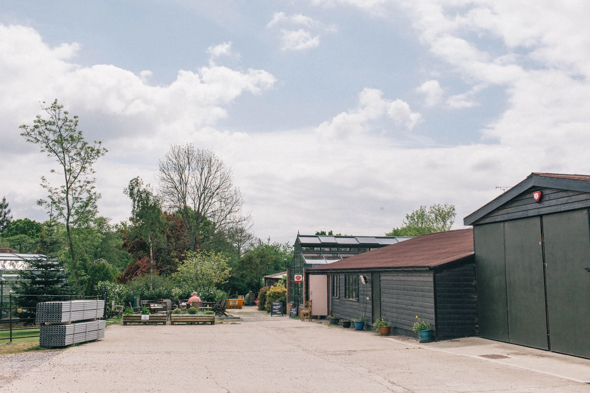 Sussex wine and vineyard bus tour by Brighton Food Festival. Photography by Emma Gutteridge for Retreat blog.