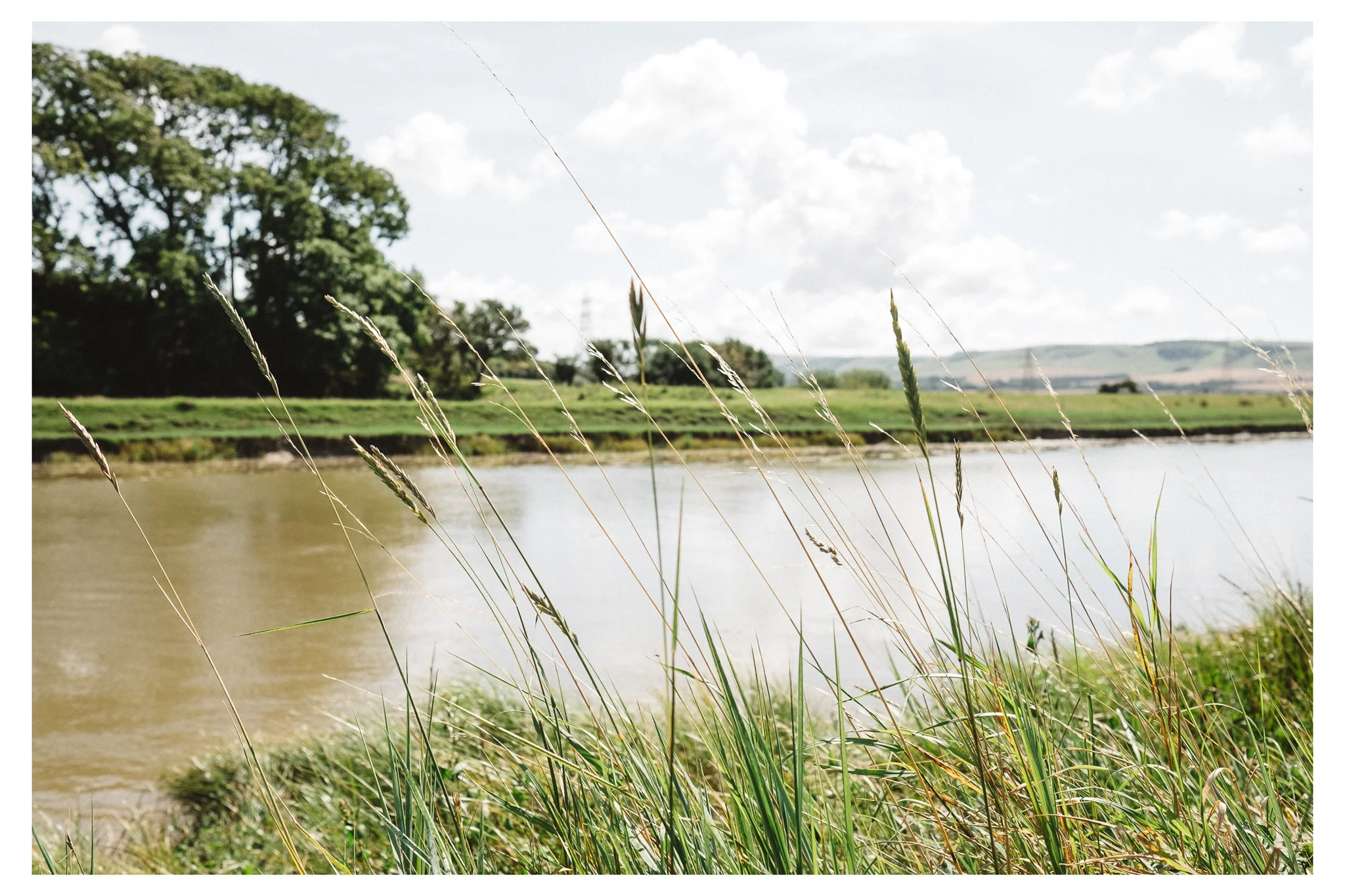 Lewes to Southease is an easy to moderate walk along the River Ouse in East Sussex. Retreat is a Sussex based blog focused on natural living. 
