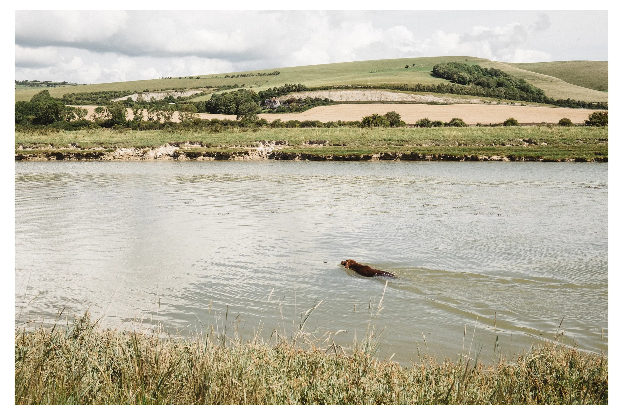 Lewes to Southease is an easy to moderate walk along the River Ouse in East Sussex. Retreat is a Sussex based blog focused on natural living. 