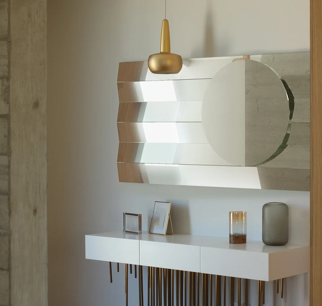 fold h mirror context.jpg
