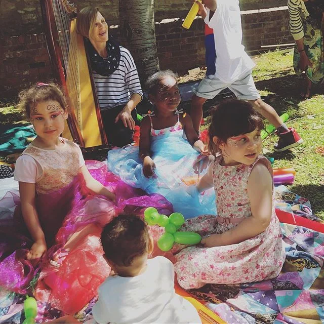 A wonderful day for a Music Session in our beautiful outdoor area with our talented music therapist Christina 🎶💓#music #sheffield #musictherapy #musiclesson #nature #childcare #earlyyearsideas #eyfs #eyfsteacher #sheffieldissuper #harpist #musician