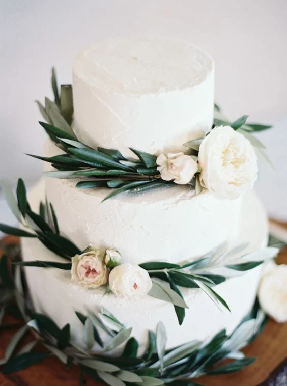 image via Style Me Pretty