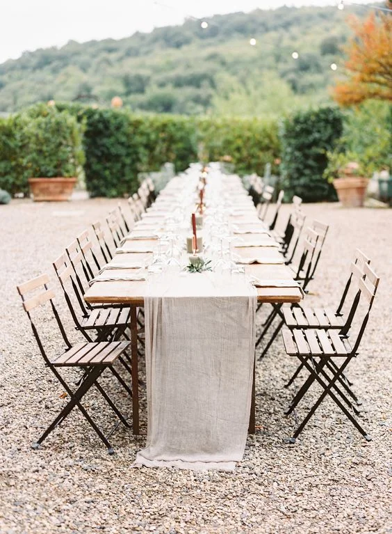 image via Style Me Pretty
