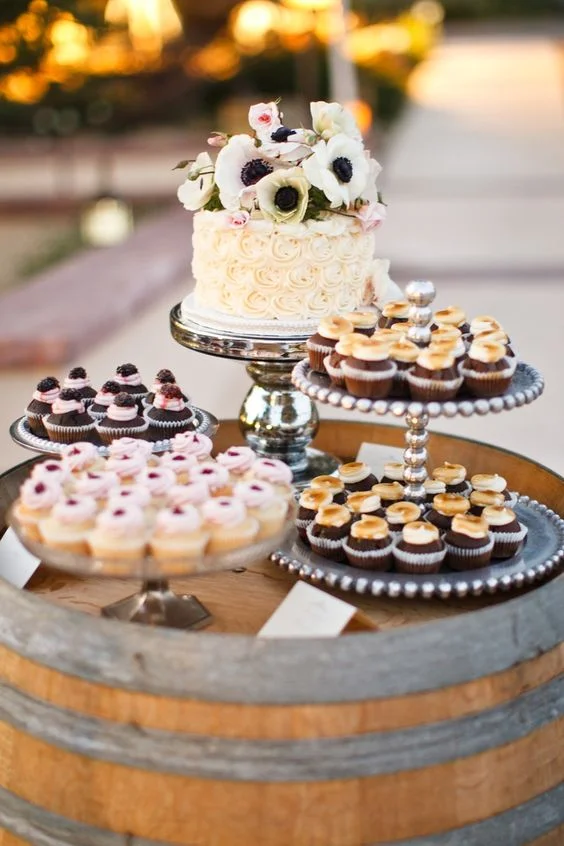 image via Happy Wedd
