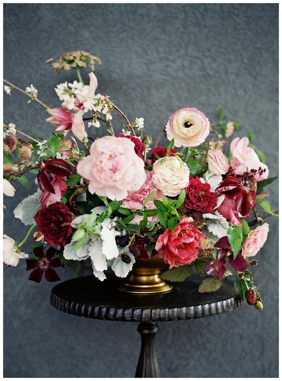 image via Wedding Sun Veiled Magazine