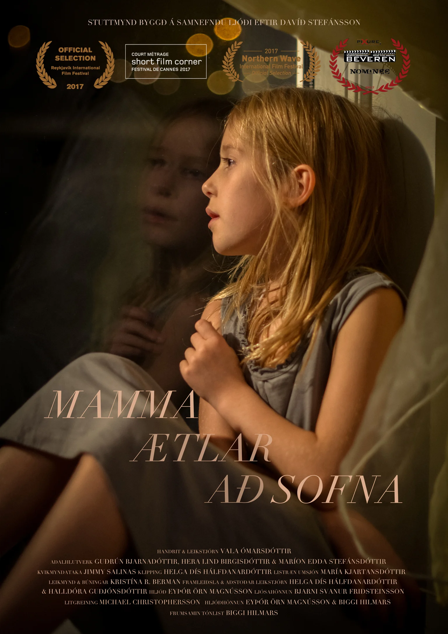 Mamma ætlar að sofna // Mother Will Sleep Photo and poster by María Kjartans