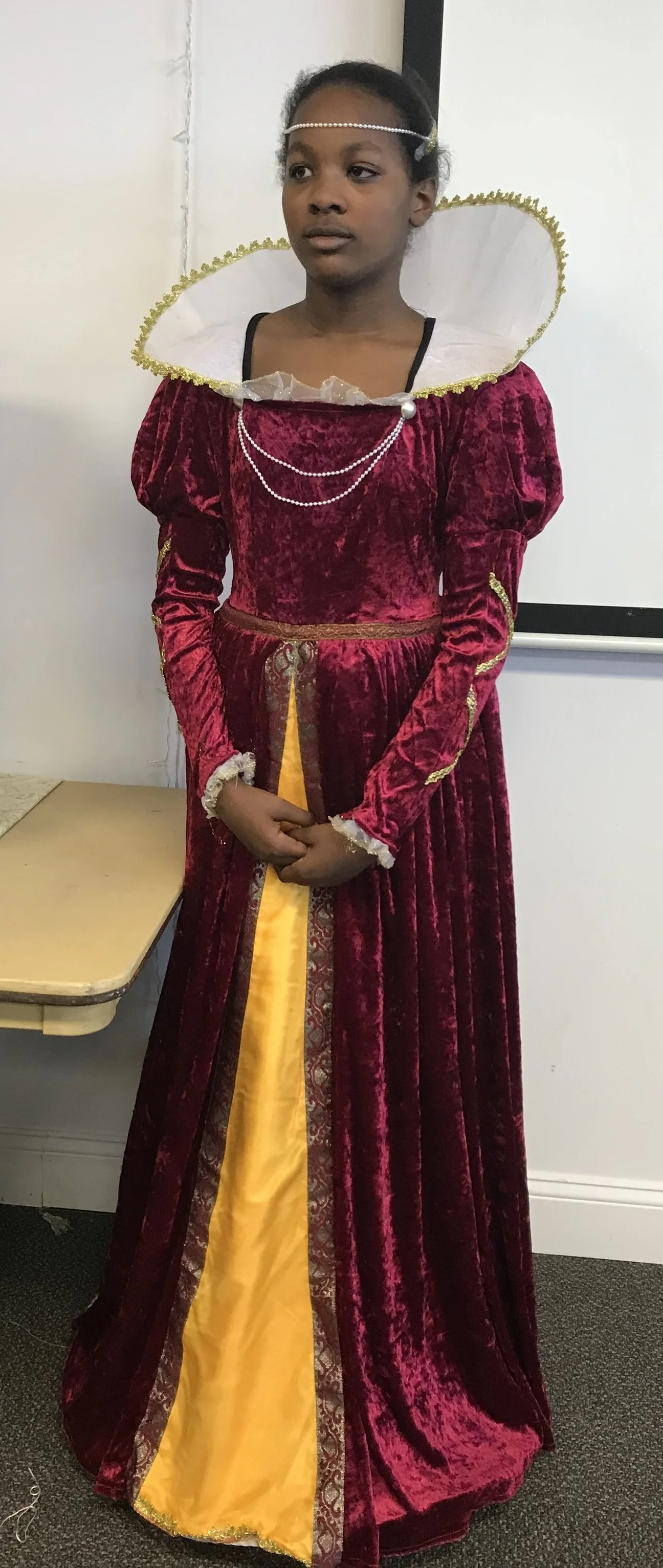 Brianna Small received 1st place for her presentation as Queen Elizabeth I.