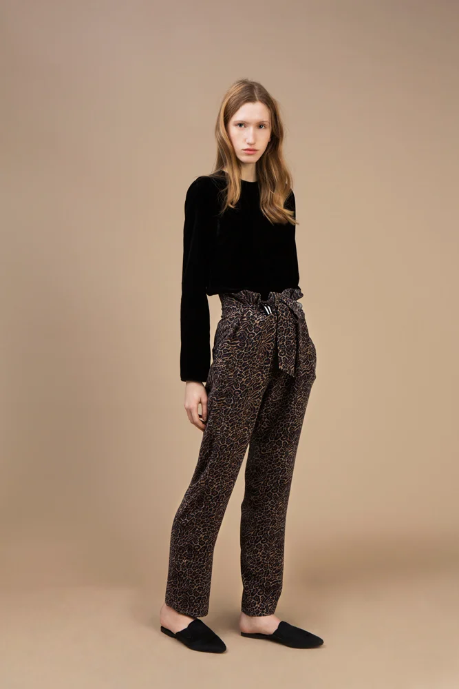 Black velvet long sleeves top and Highwaist Pant in crepe silk — Wild Cat