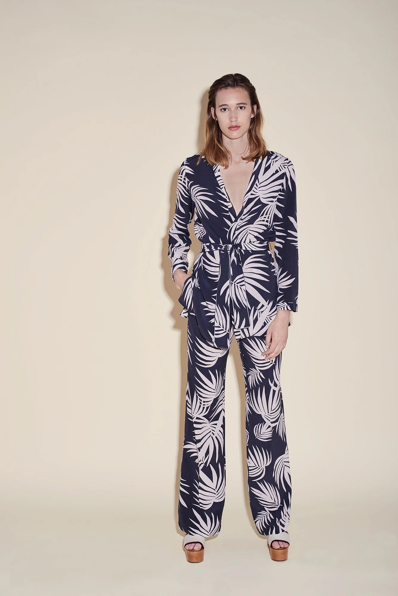Kimono crepe silk tropical black – Large pant crepe silk tropical black