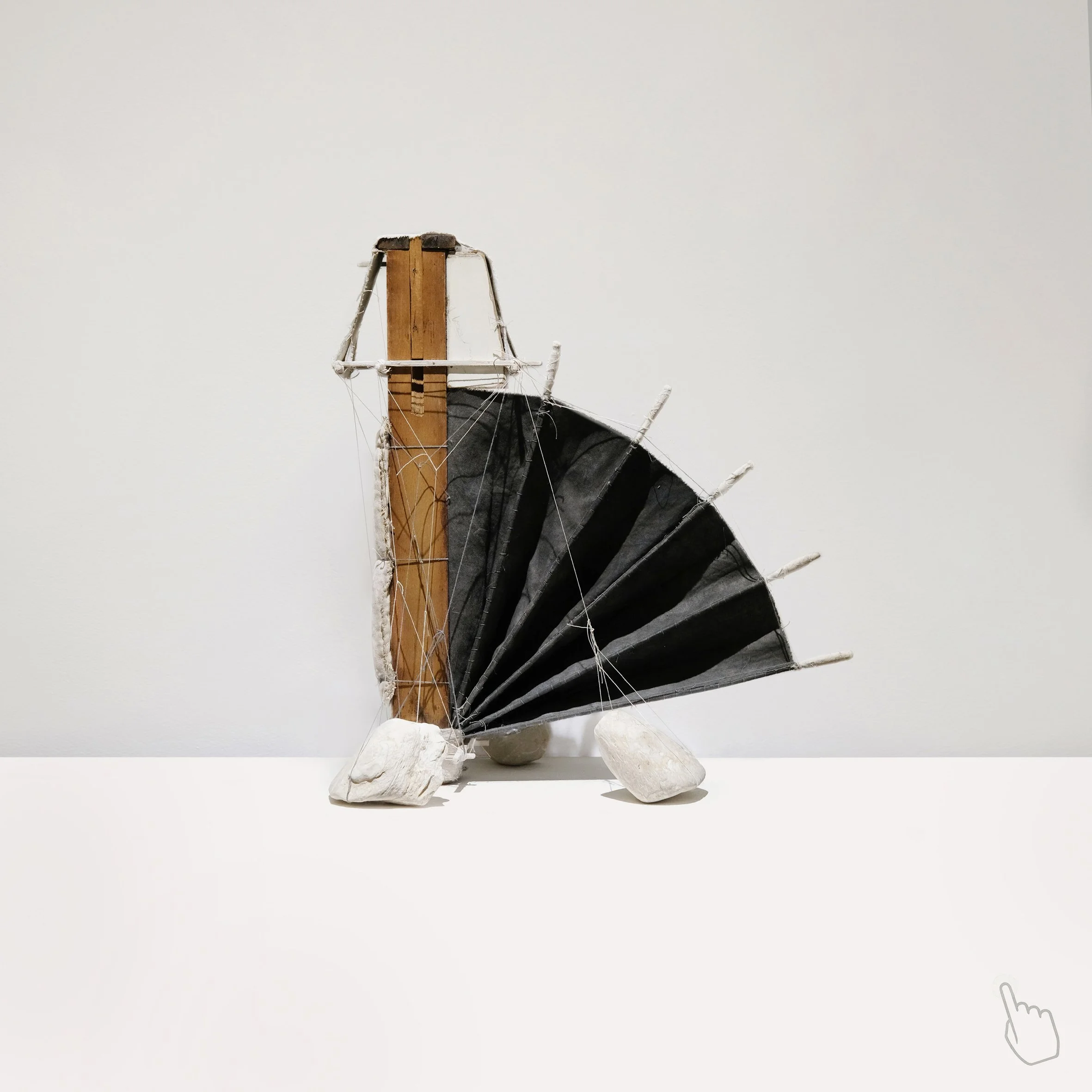 Jamie Mills 'Facing North'