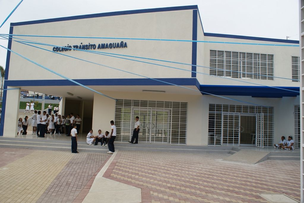 Colegio Tránsito Amaguaña