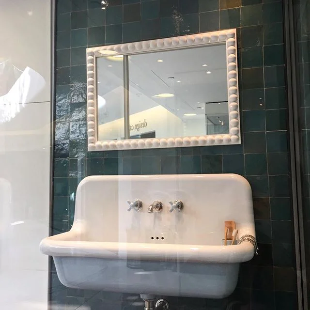 Love this combination of #zellige tiles, bobbin mirror and @watermonopoly. All elements are so beautifully made by masters in their craft.
&mdash;
@designcentrech #focus19atdcch 
#interiordesign #bathroomdesign #handmadetiles