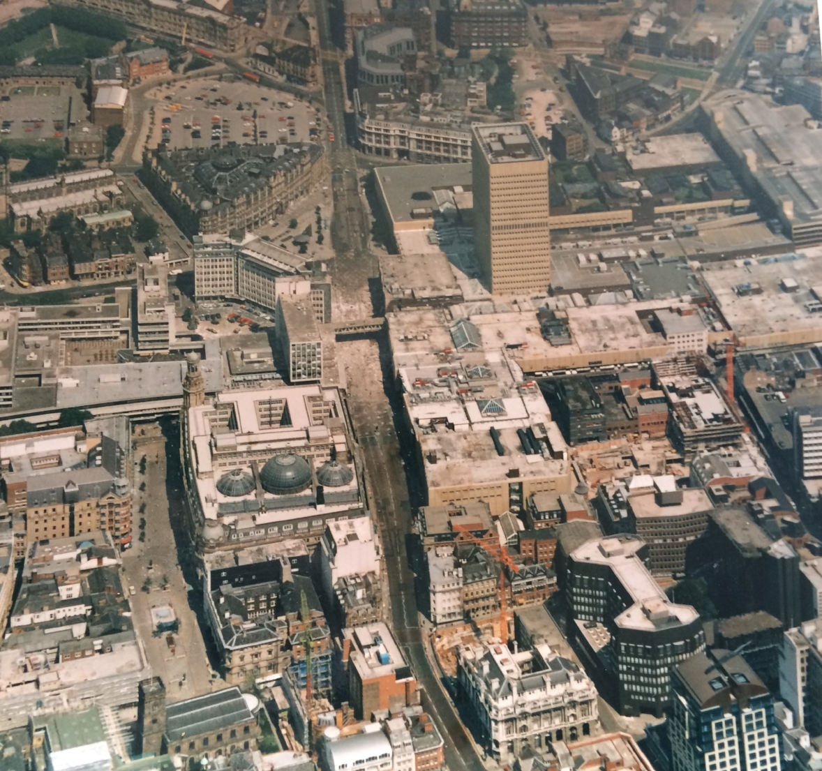 Aerial view of Manchester in 1996 following the terrorist bomb on Cross Street.